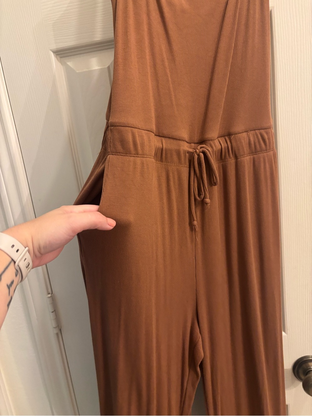 Wishlist Chestnut Wide-Leg Jumpsuit with Drawstring - Picture 2 of 4